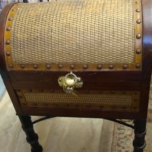 Small wooden trunk